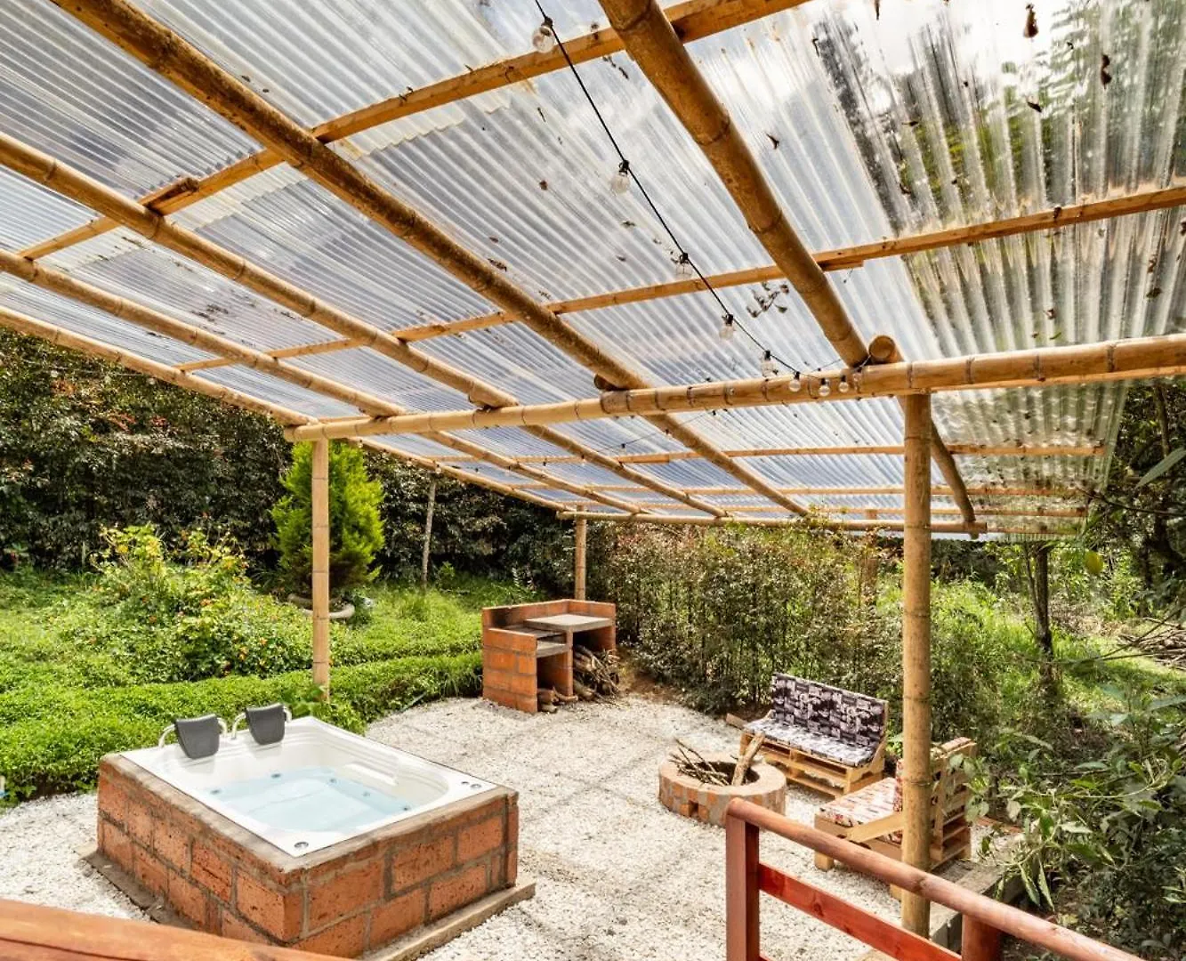 Camping Cabana En La Naturaleza Con Jacuzzi - Santa Elena Medellín