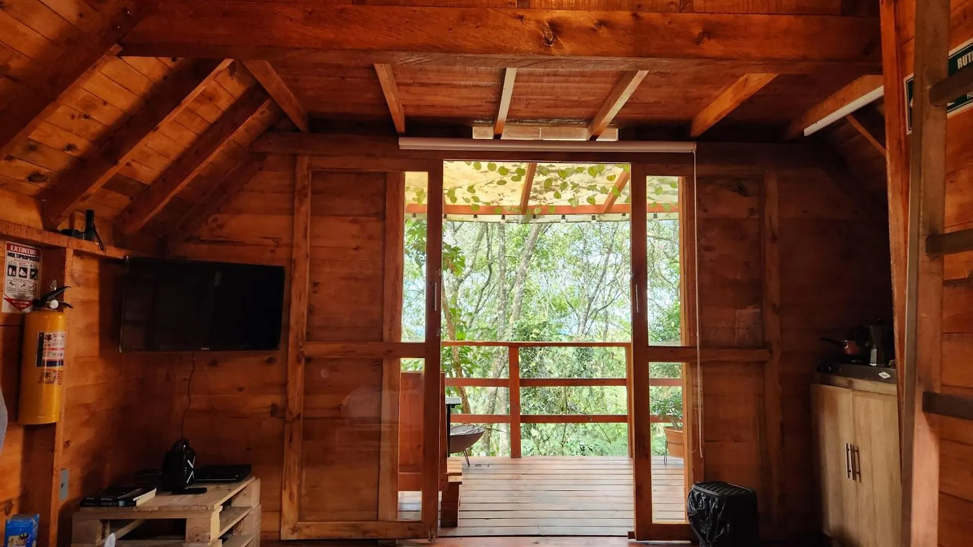 Cabana En La Naturaleza Con Jacuzzi - Santa Elena メデジン 0*,  コロンビア